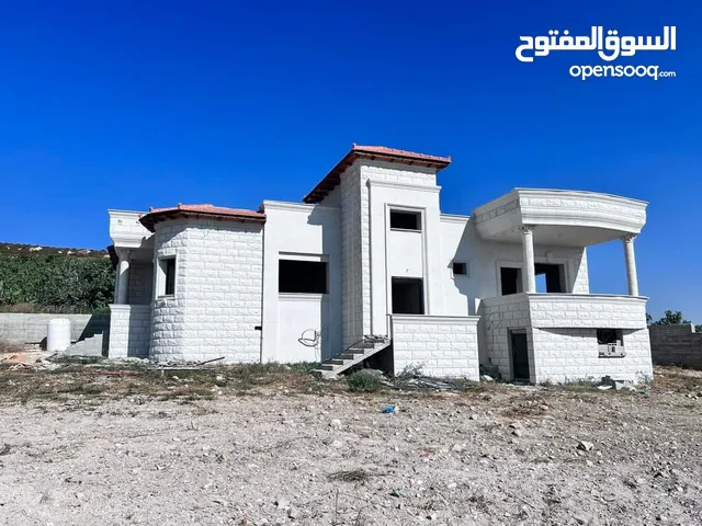 250 m2 3 Bedrooms Townhouse for Sale in Nablus Sarra