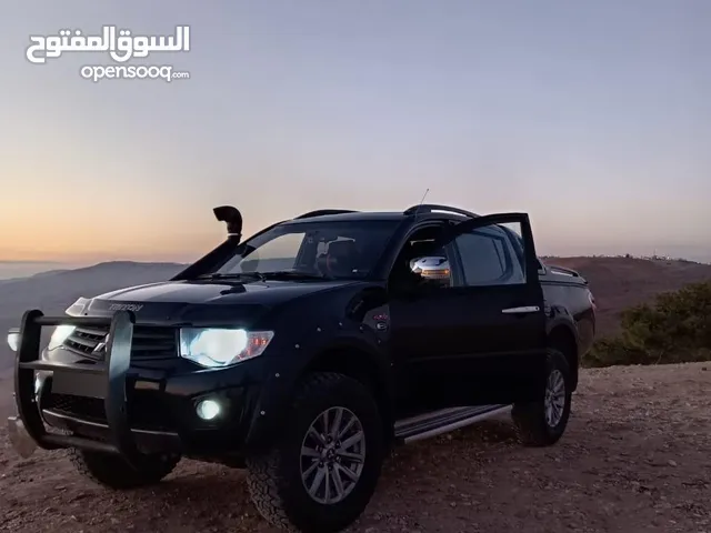 بكب ميتسوبيشي سبيرتيرو 2015