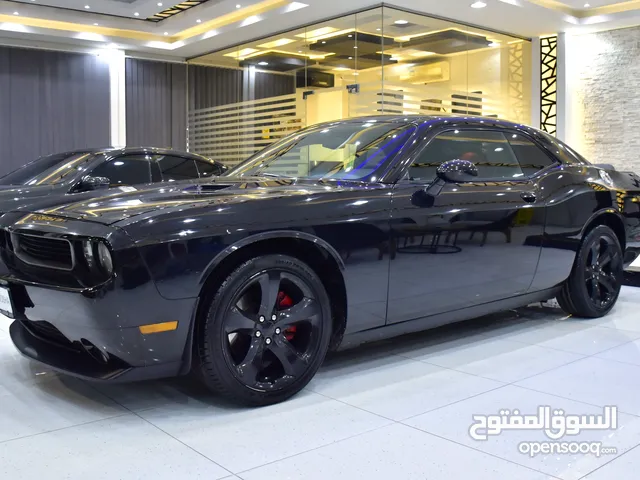 Dodge Challenger V6 ( 2014 Model ) in Black Color GCC Specs