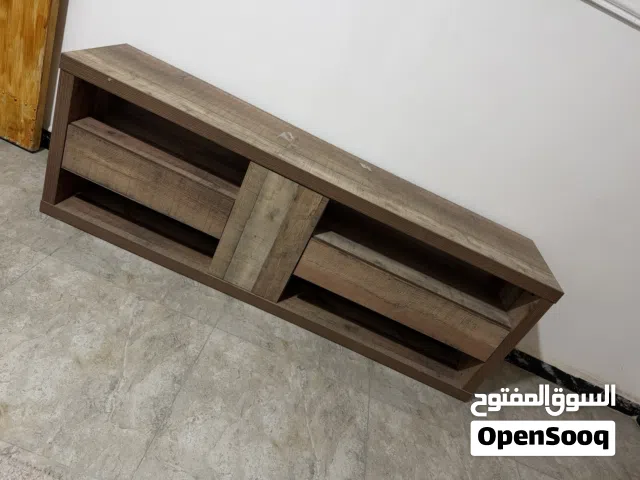 ميز تلفزيون وميزوسطي