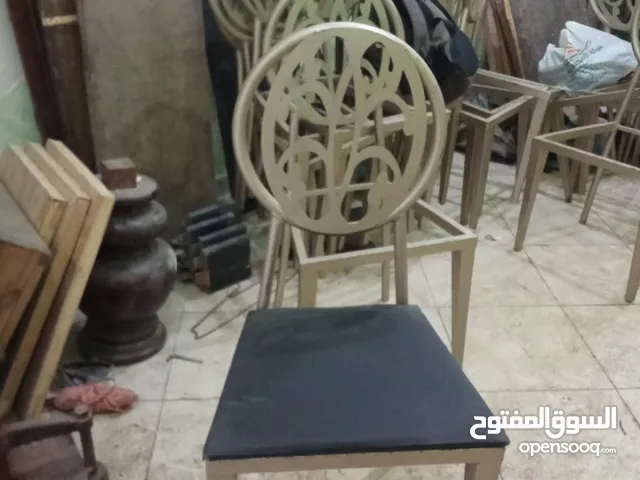 20 كرسي حديد جديد