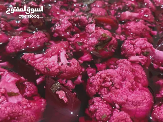 إنتاج جميع أنواع المخللات والزيتون