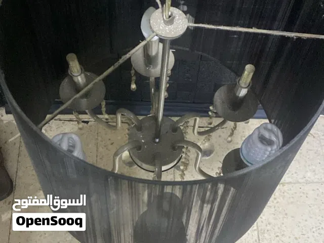 ثريات للبيع