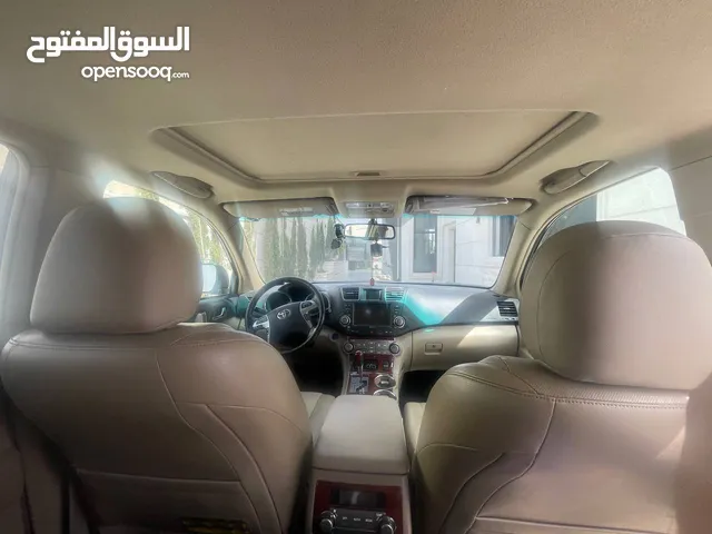 Used Toyota Highlander in Amman