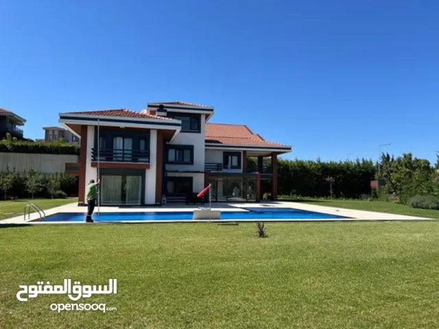 2500 m2 More than 6 bedrooms Villa for Rent in Istanbul Büyükçekmece