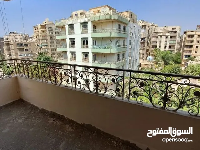 شقة للبيع بمصر الجديدة