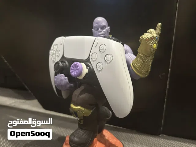 Controller/Phone Holder - Looks New