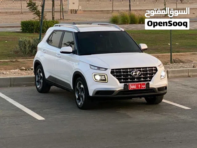 Sedan Hyundai in Muscat