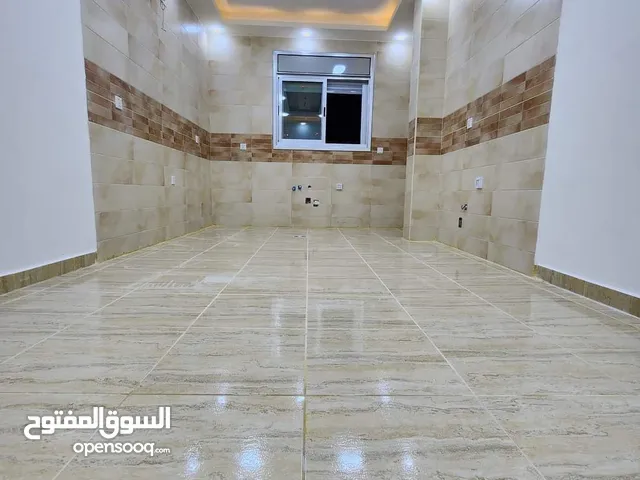 90 m2 2 Bedrooms Apartments for Sale in Aqaba Al Sakaneyeh 9