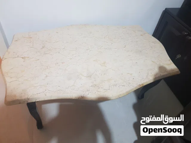 طاولة وسط وطربيزاتها للبيع