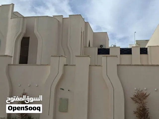 فيلا فالسراج للبيع