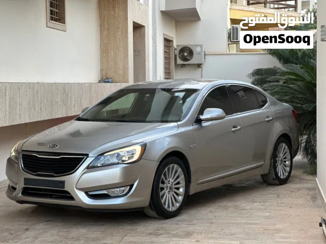 Used Kia Cadenza in Tripoli