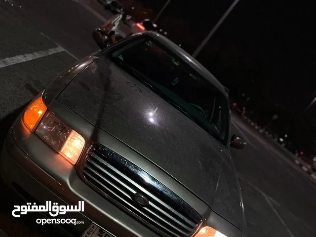 Ford Crown Victoria 2003 in Al Ahmadi