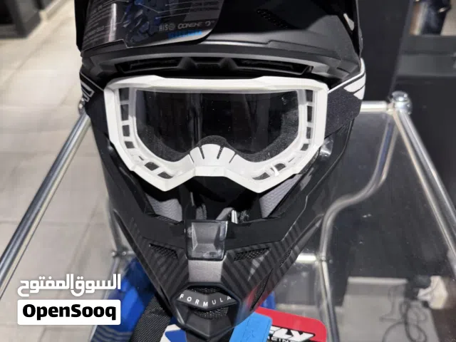 خوذة جديدة للبيع