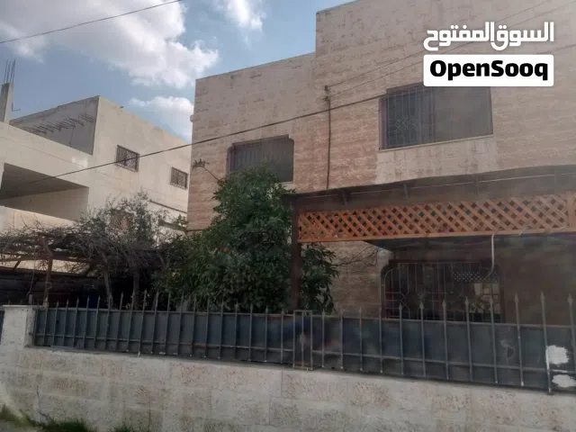256 m2 More than 6 bedrooms Villa for Sale in Zarqa Al Hashemieh