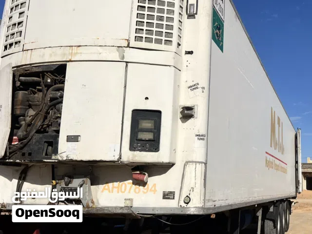 للبيع ثلاجة شيرو محرك (SL 200 E) مع – راس إيفيكو فراشة حرة 430 كورسة (10) IVECO