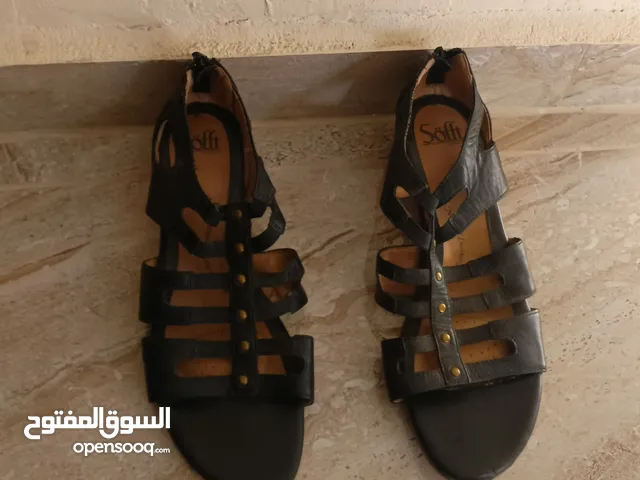 holographic Comfort Shoes in Zarqa