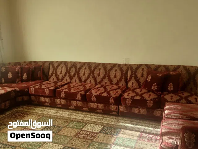 طقم كنب مع سجاده