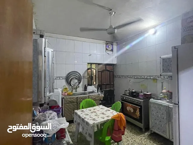 250 m2 3 Bedrooms Townhouse for Sale in Baghdad Saidiya