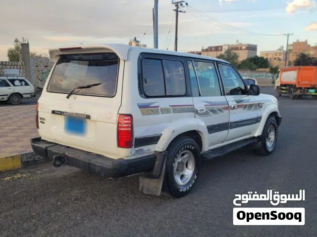 1990 تويوتا لاند كروزر VXR
