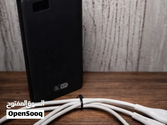 باور بانك 10000 mAh , يدعم الشحن السريع ، مع شاشة رقمية، السعر شامل التوصيل