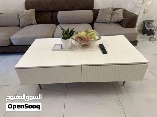 للبيع طاولتين