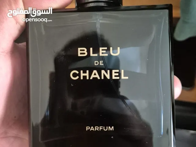 نشتري جميع انواع العطور الأصلية الفارغه