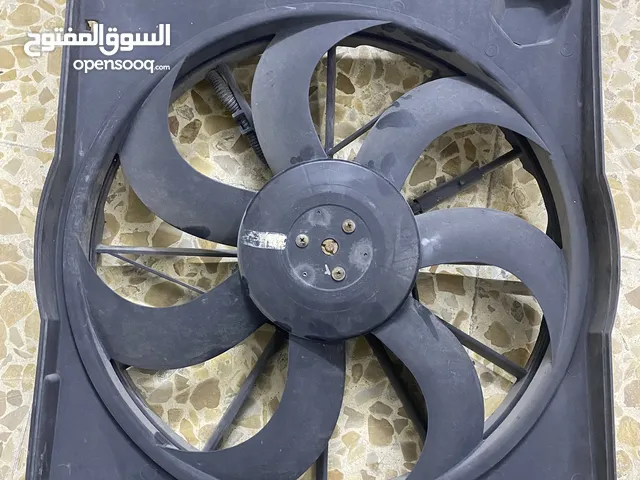 للبيع ادوات احتياطية توسان 2009