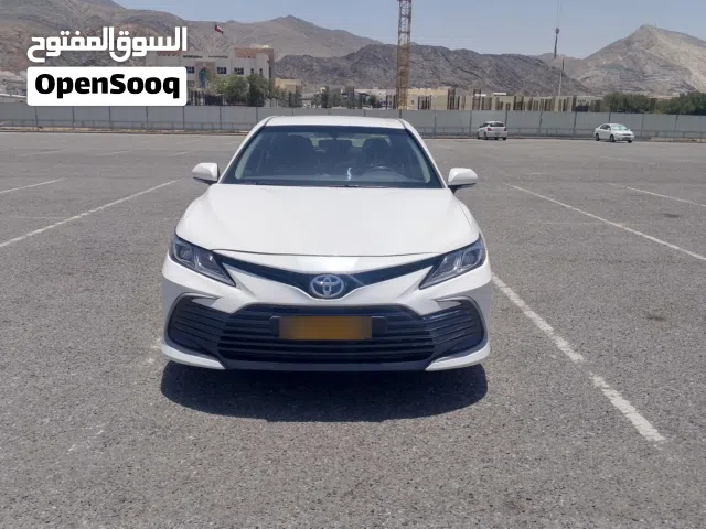 2022 تويوتا كامري LE HEV