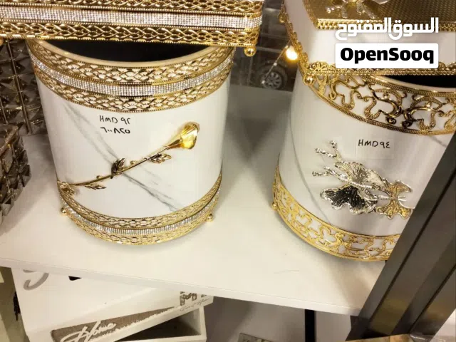 طقم باسكت وعلبة منديل