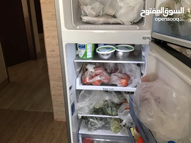 Fridge 1 year old