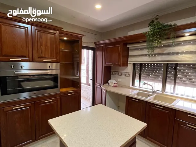 200m2 3 Bedrooms Apartments for Sale in Amman Khalda