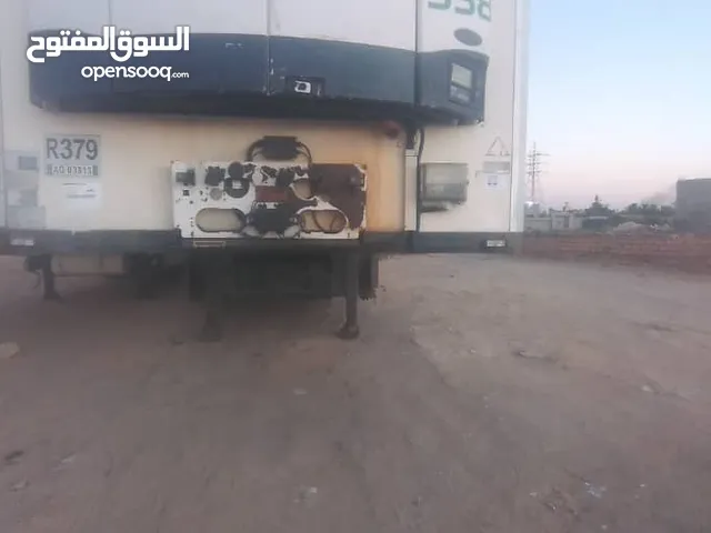ثلاجة كاريو 1800