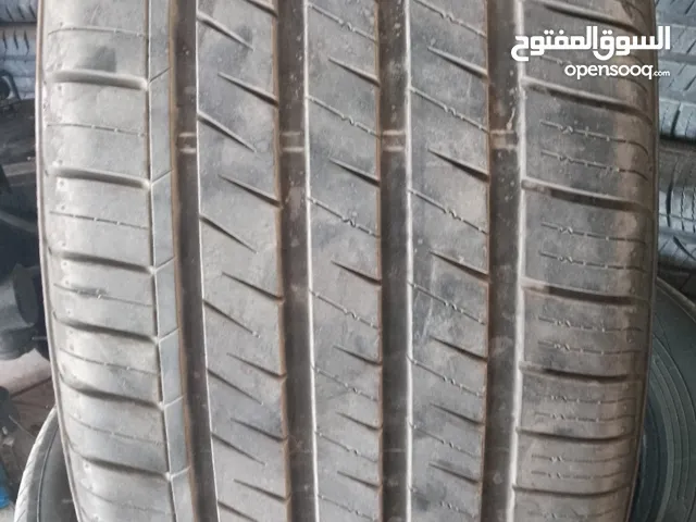 Other 18 Tyres in Al Dakhiliya