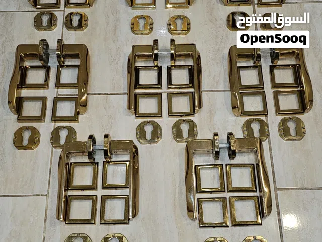مقابض أبواب فاخرة للبيع