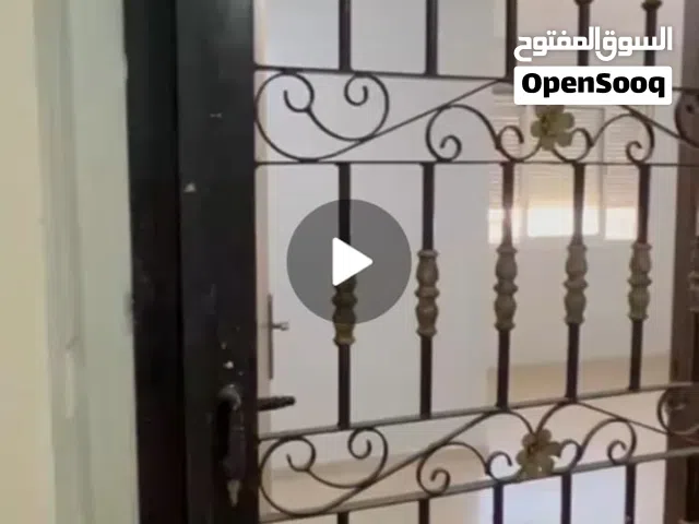 شقة للبيع  سنتيم قابل للتفاوض -باب اناسي الازهر