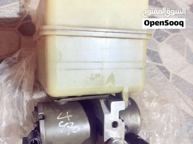 مكينة هيدروليك ستيشن لكزس LX 470 2001