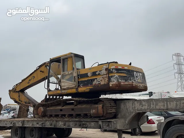 1995 Tracked Excavator Construction Equipments in Hawally