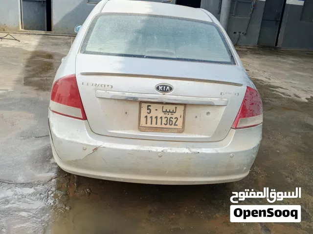 Used Kia Cerato in Tripoli