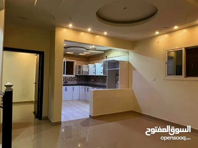 144 m2 3 Bedrooms Apartments for Rent in Buraidah Sultanah