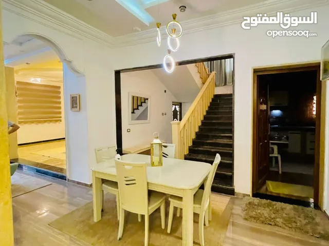 500 m2 4 Bedrooms Townhouse for Sale in Tripoli Abu Saleem