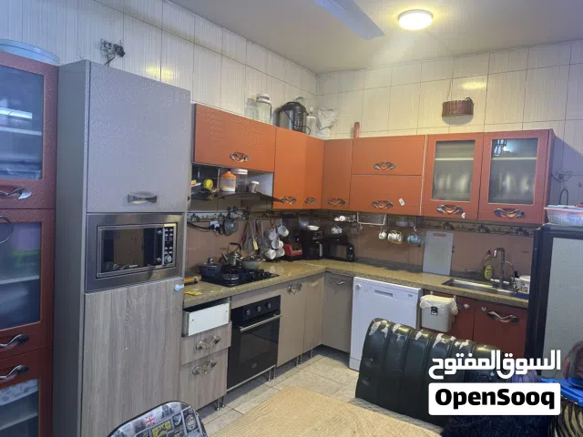 مطبخ تركي درجه اولى مع مرشحه وطباخ