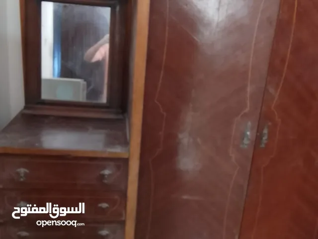 دولاب وسراحه خشب زان
