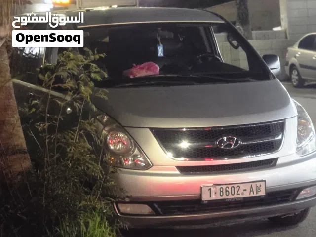 2010 Hyundai H1 GL