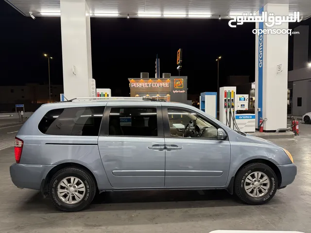 كيا كارنفال 2014 Kia Carnival EX