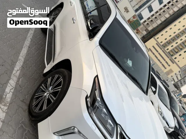 لكزس 570 2018