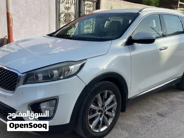 2017 Kia Sorento Standard