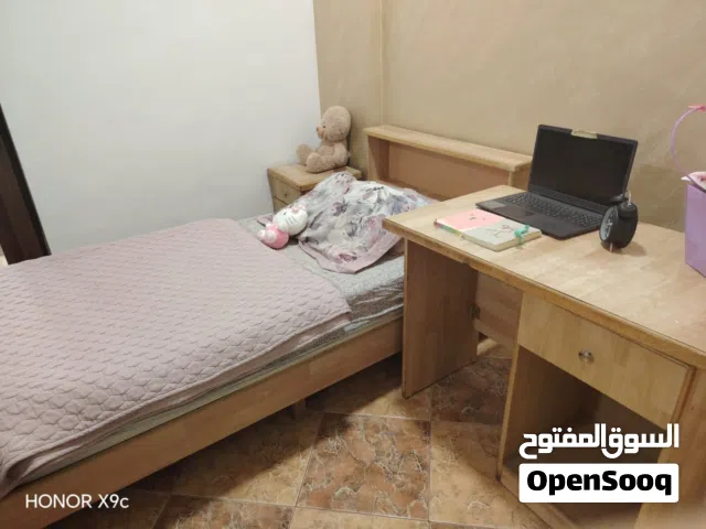سرير + مكتب + وحدة أدراج جانبية