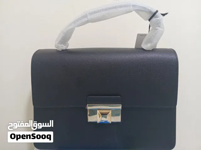 Authentic Furla Elegant Structured Handbag  New With Tag  Brand :- Furla Italian Brand.