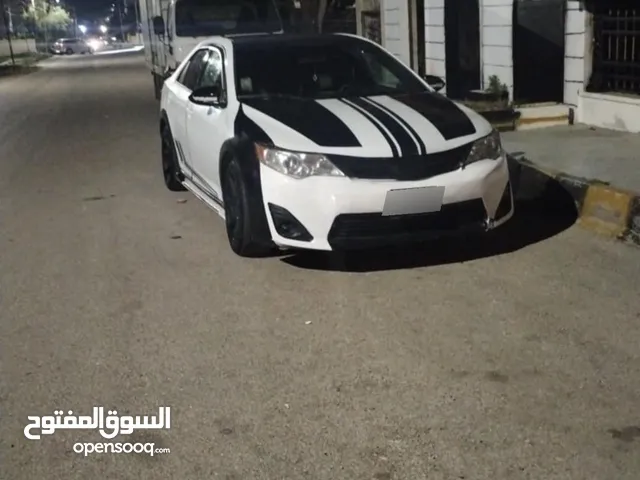 تويوتا كامري 2012 للبيع